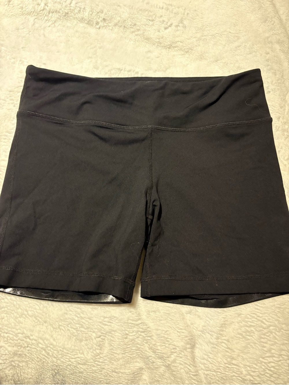 IAB MFG Women’s Black Stretch Performance Shorts - size 8/Medium